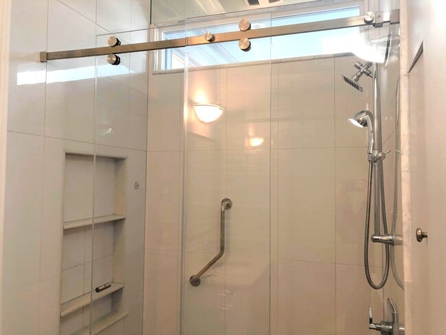 Photo - 80 Charles St Unit 6