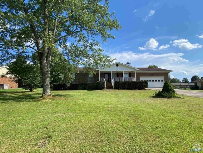 Building Photo - 114 Natalie Jane Dr Rental