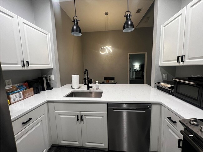 Photo - 250 SW 145th Dr