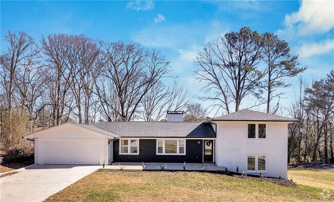 Building Photo - 1536 Daffodil Dr Rental
