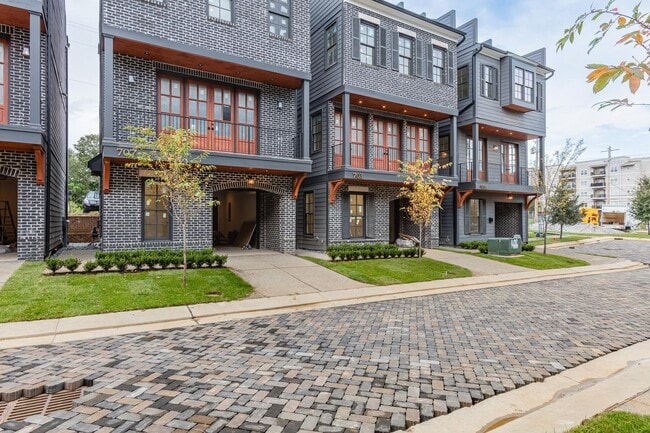 Building Photo - Brand New Construction Home in the South E...