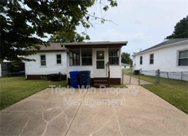 1145 Patterson Rd