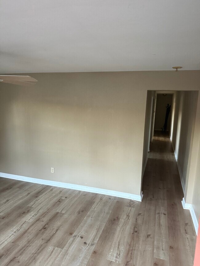 Photo - 106 Crawley Rd