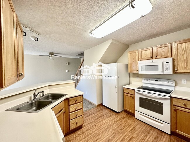 Photo - 1321 SE Delaware Ave