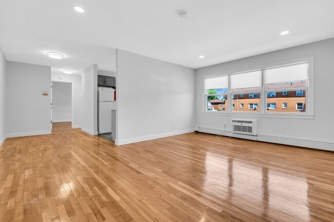 Photo - Sunrise Village Apartments!