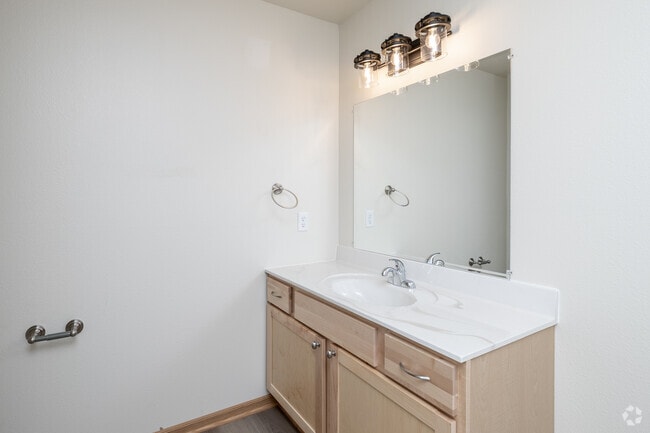 3BR, 2BA - Second Bathroom