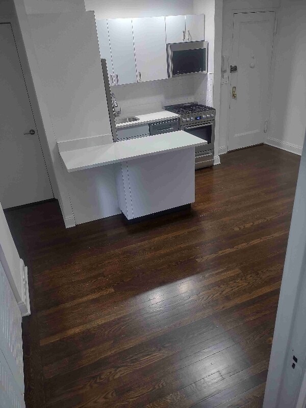 Photo - E. 46th St, Lexington Ave Unidad 3