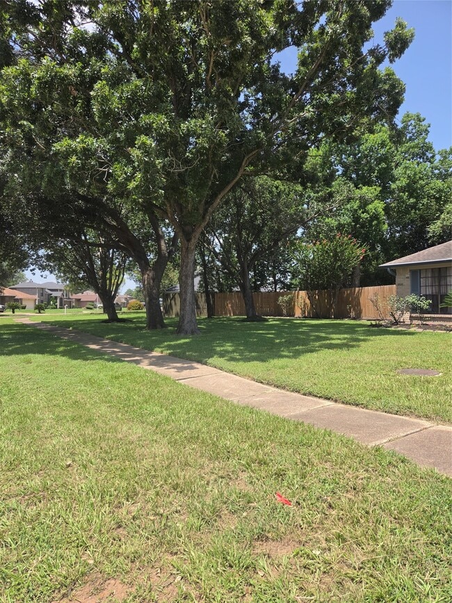 Photo - 14435 E Glen Willow Rd