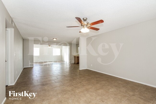 Photo - 5031 W Windrose Dr