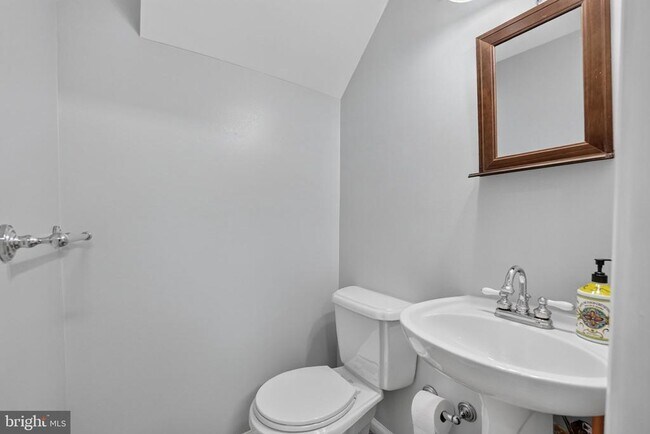 Photo - 600 Q St NW