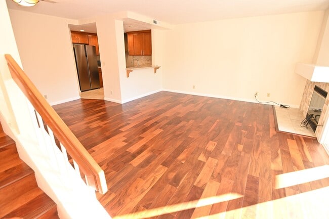 Photo - Nicely upated 2 Story Townhouse at Mansion Park with 2 Master Suites.