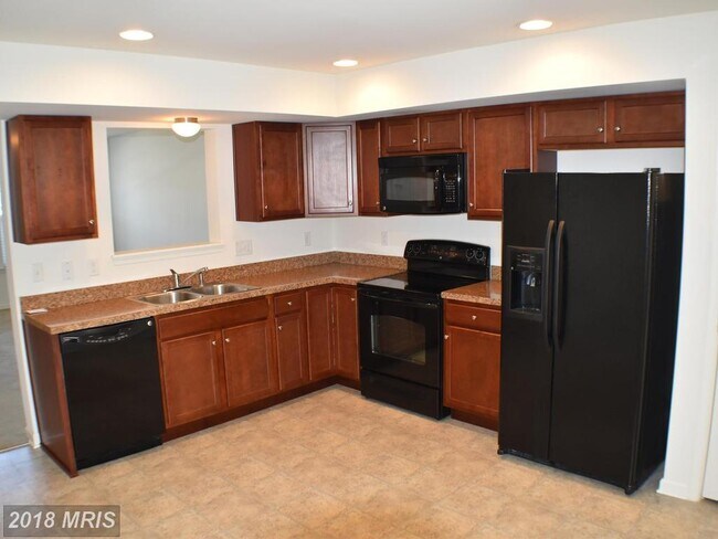 Photo - 130 Checko Ct