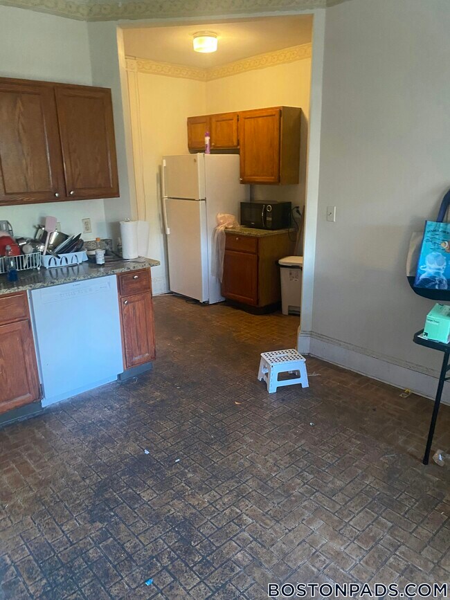 Photo - 1426 Commonwealth Ave Unit 4