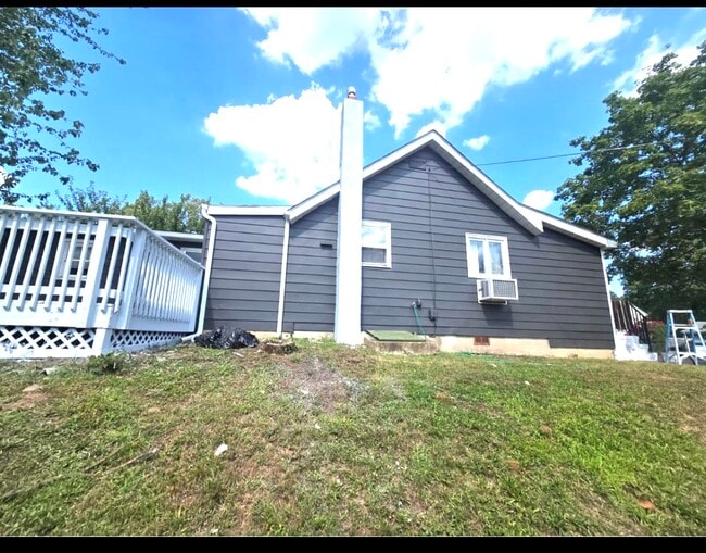 Photo - 2359 Morse Ave