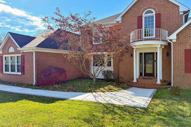1300 Pinstripe Ct