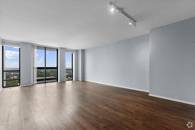 Building Photo - 1660 W Lasalle Dr Unit 1608 Rental
