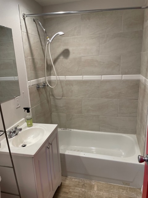 Photo - 160 Rose Ave