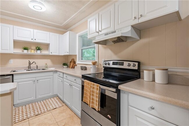 Building Photo - 4652 Patrick Dr Rental