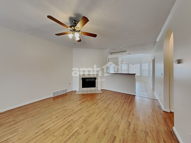 Photo - 2604 Wood Sage Cv