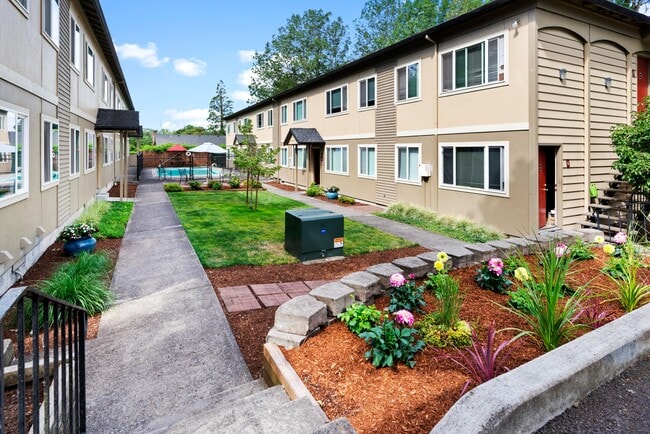 Asher Park Apartments - Asher Park Apartments