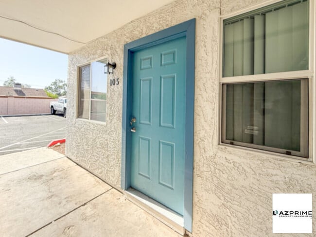 Photo - FREE FIRST MONTH'S RENT MOVE IN SPECIAL! C...