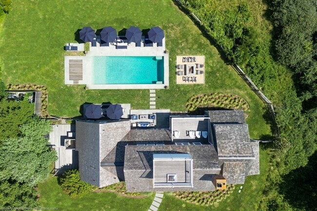 21 Quidnet Rd