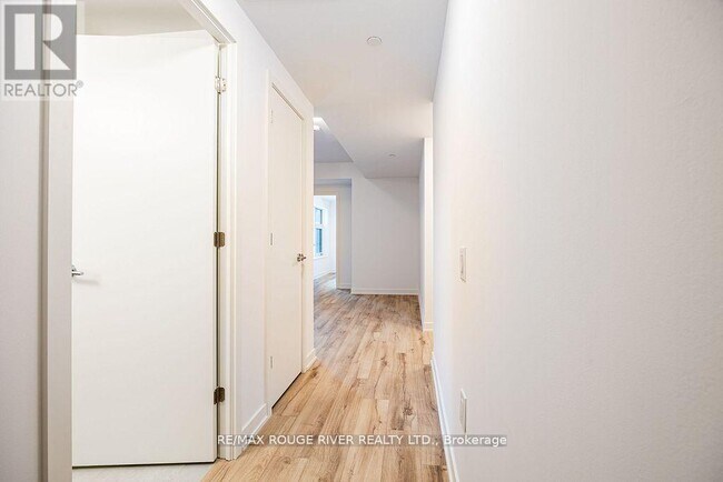 Photo - 7439 Kingston Rd Unit 918