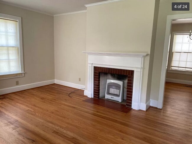 329 Meadowbrook Rd