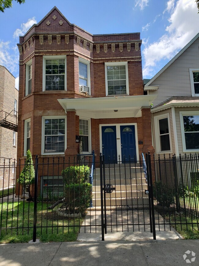 Building Photo - 2439 N Harding Ave Unit 1 Rental