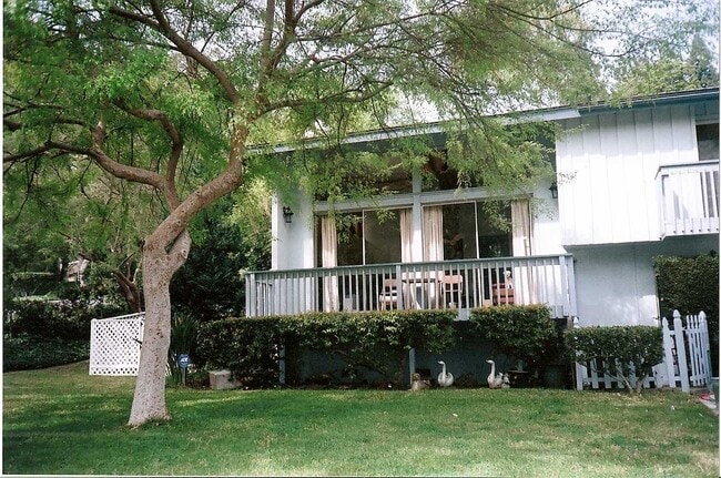 Building Photo - 3053 Lakeview Cir Unit One Bedroom Apt above Garage