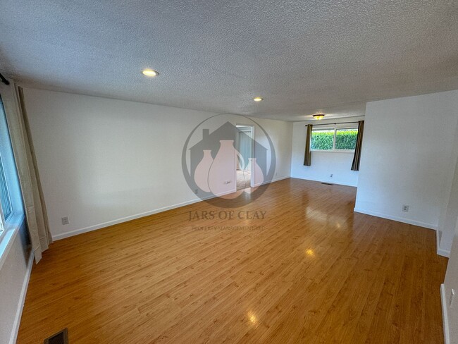 Photo - Adorable South Salem Home-Coming Available...