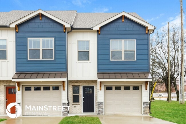 Photo - 100 Hartsville Ct Townhome