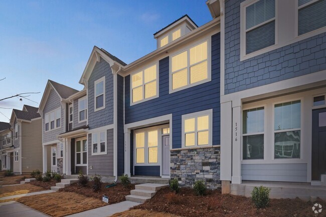 Building Photo - Charming Brand New 3BR Townhome in Belmont