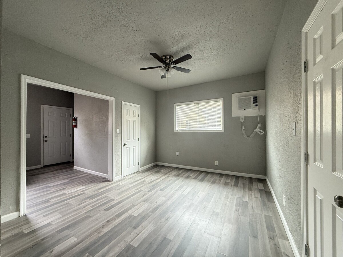 Photo - 221 Caylor St Unit 209.2