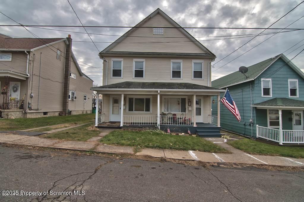 Photo - 19 W Bergh St