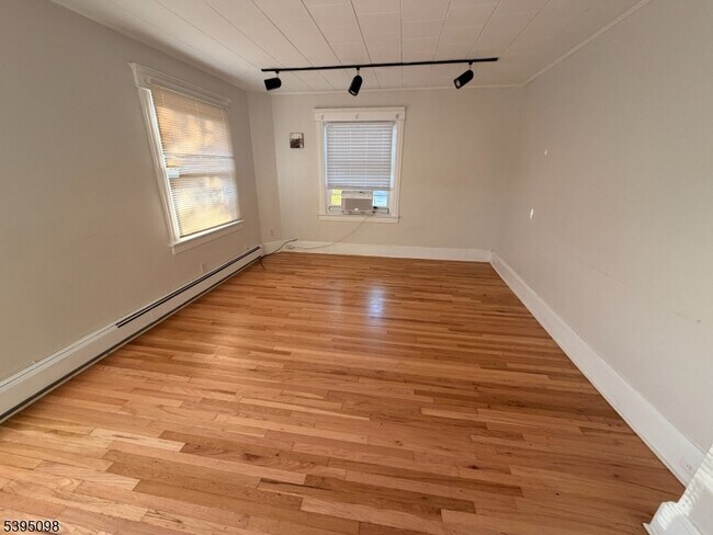 Photo - 38 Morris Ave Unit 2