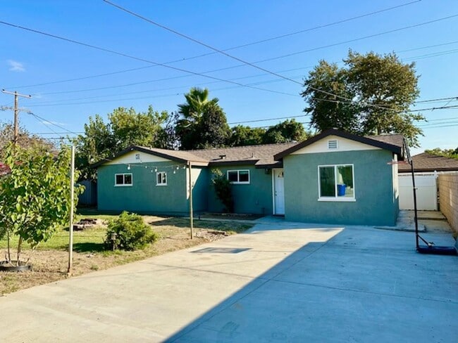 Photo - Beautifully Updated Ontario Home with Private Backyard, Fruit Trees, EV Charging & In-Unit Laundry Unit B