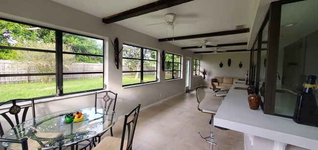 Photo - 2297 SE Trillo St