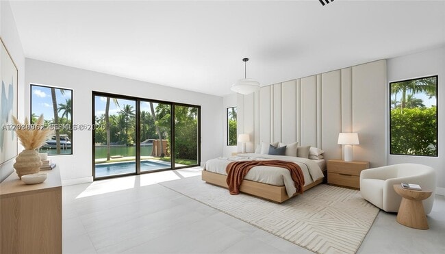 Building Photo - 550 S Shore Dr
