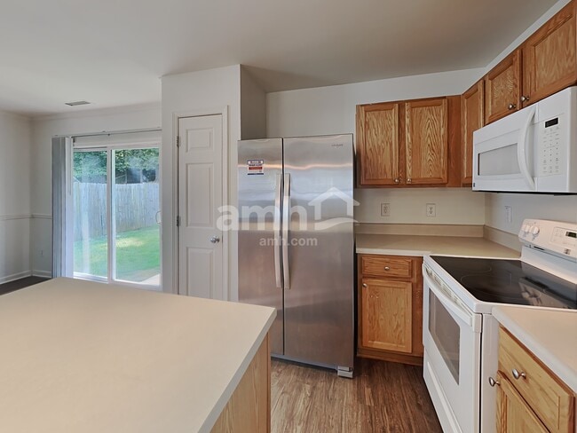 Photo - 3709 Pinkham Way