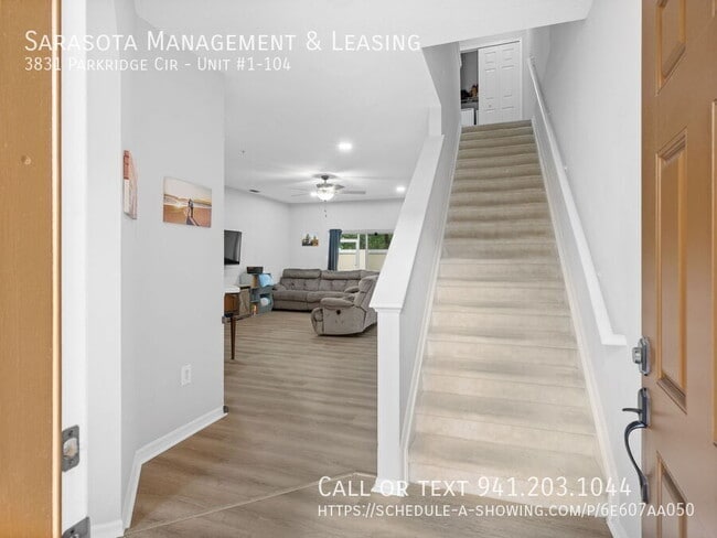 Photo - 3831 Parkridge Cir
