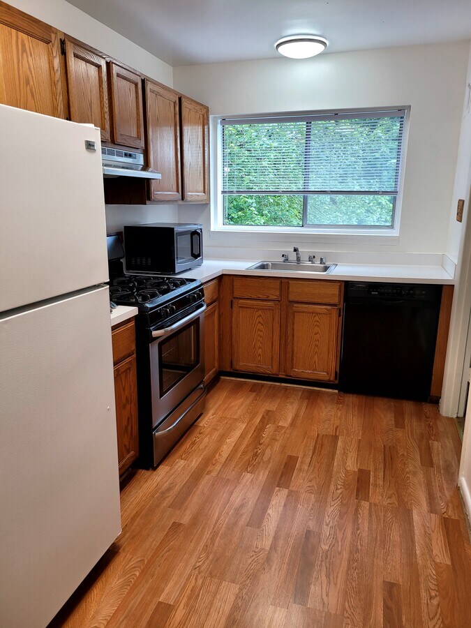 Photo - 10684 Weymouth St Unit 101