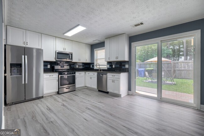 Photo - 119 Forrest Ave