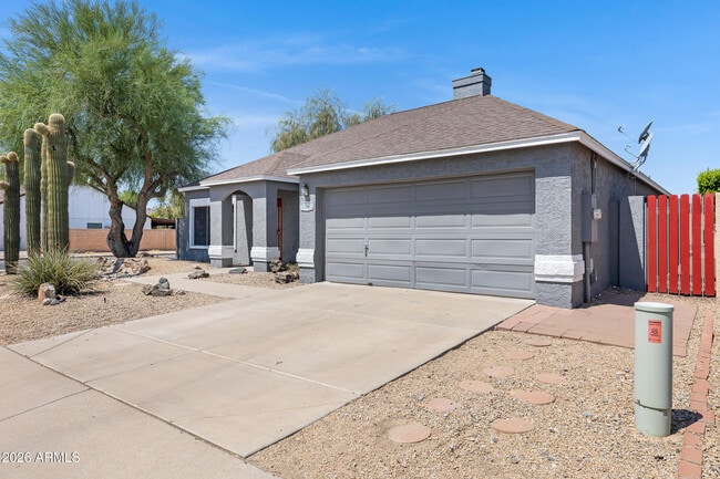 Photo - 23620 N 42nd Dr