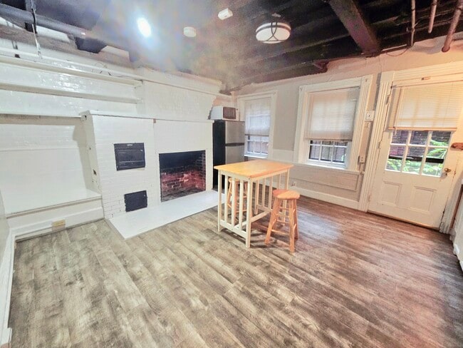 Photo - 9 Champney Pl Unidad 1