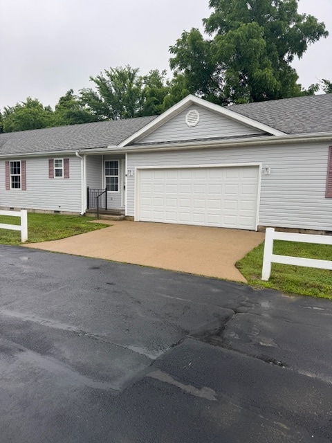 2 Car Garage - 2305 S Kenser Rd Condo Unit B