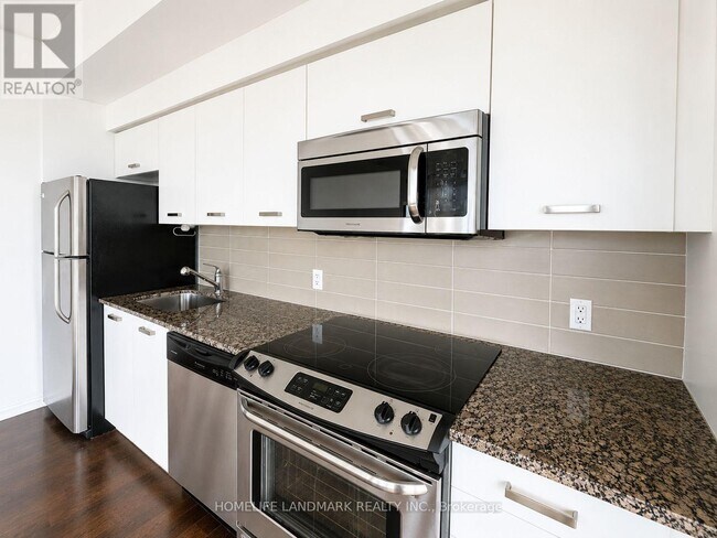 Photo - 832 Bay St. Unit 4308