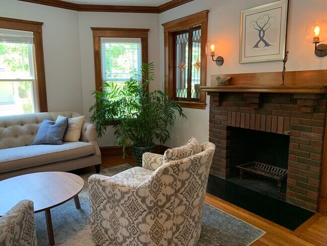 Photo - 91 Dunster Rd Unit 1