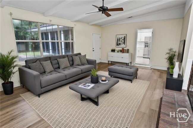 Photo - 115 Phyllis Dr