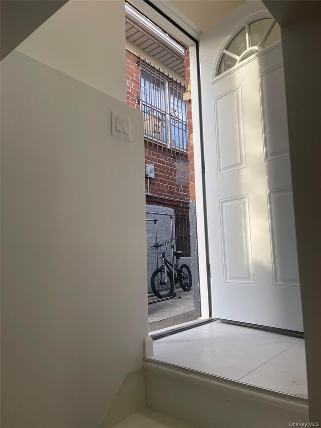 Photo - 126-07-125 25th Rd